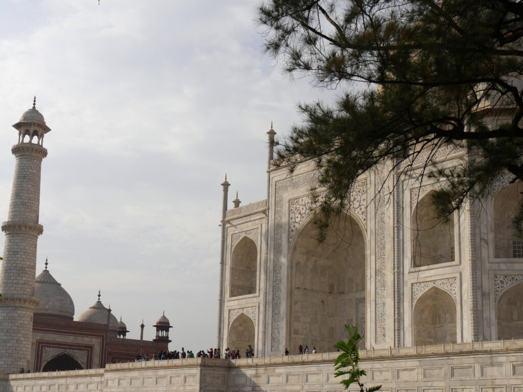 Affordable travel agency services for family vacations | digisahil